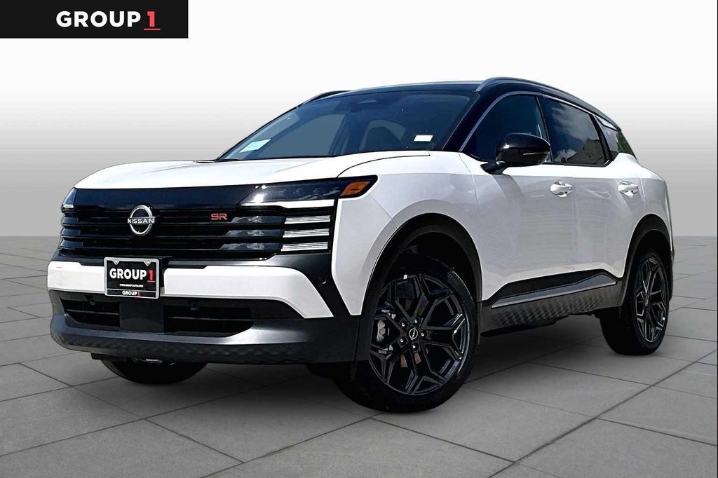 New 2026 Nissan Kicks SR