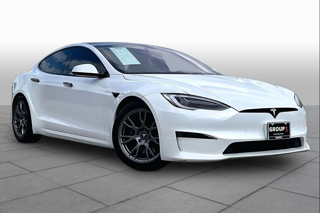 TESLA MODEL S LONG RANGE - 2