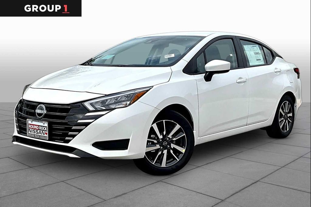 New 2025 Nissan Versa 1.6 SV