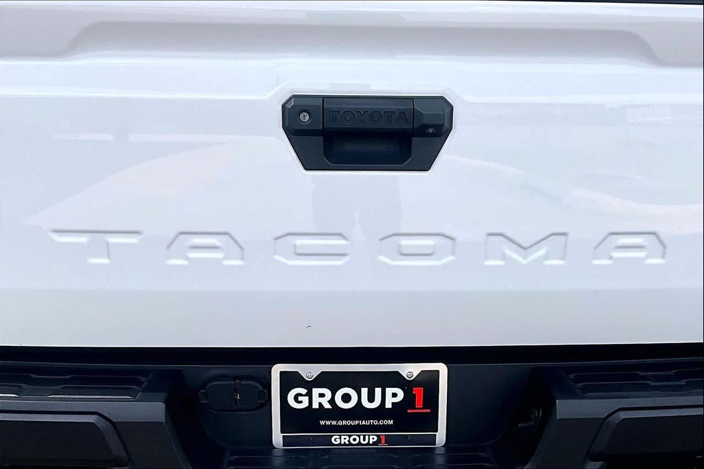 2024 Toyota TACOMA SR 照片 10