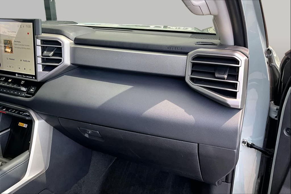 صورة مصغرة 19 لـ 2024 Toyota TUNDRA HYBRID LIMITED