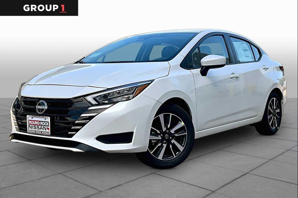 New 2025 Nissan Versa 1.6 SV