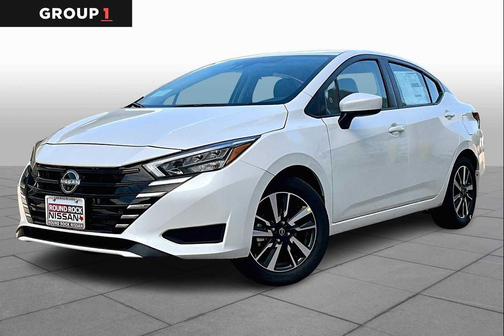 New 2025 Nissan Versa 1.6 SV