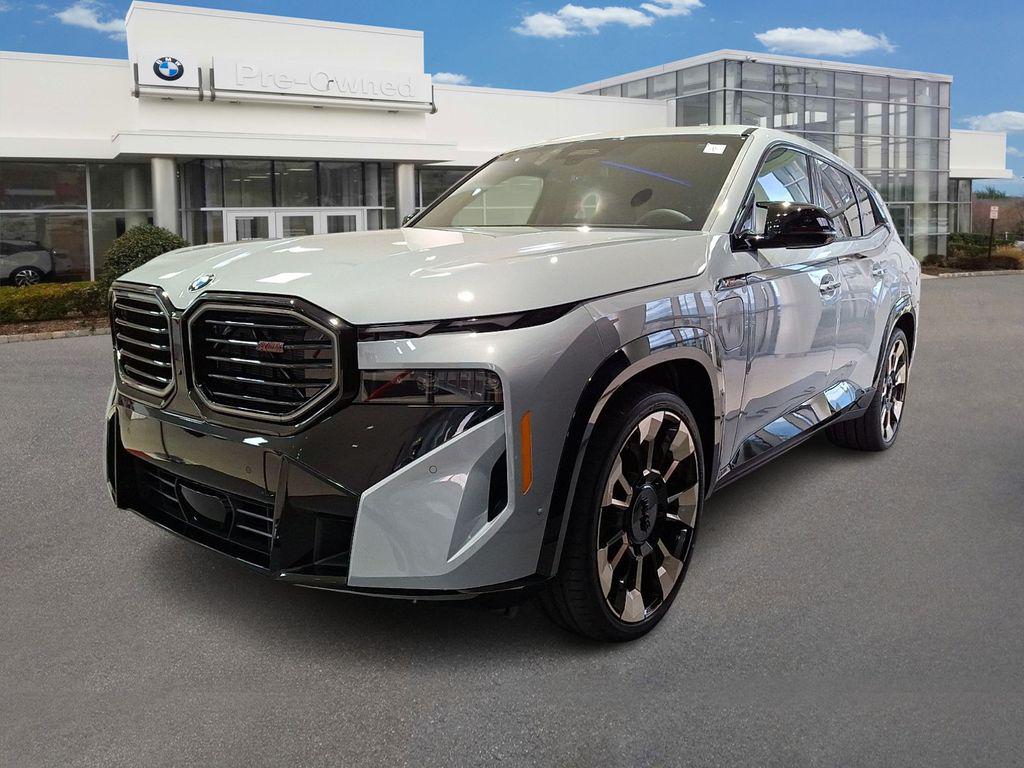 New 2026 BMW XM Label