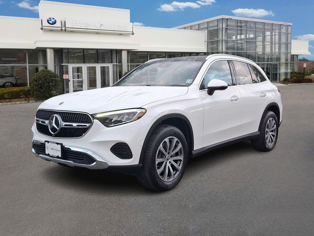 2026 Mercedes-BENZ GLC — фото 1