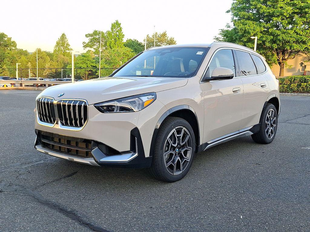 New 2026 BMW X1 xDrive28i