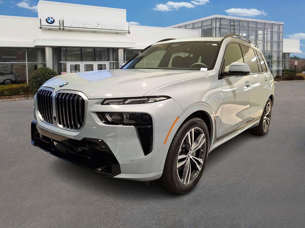 New 2026 BMW X7 xDrive40i