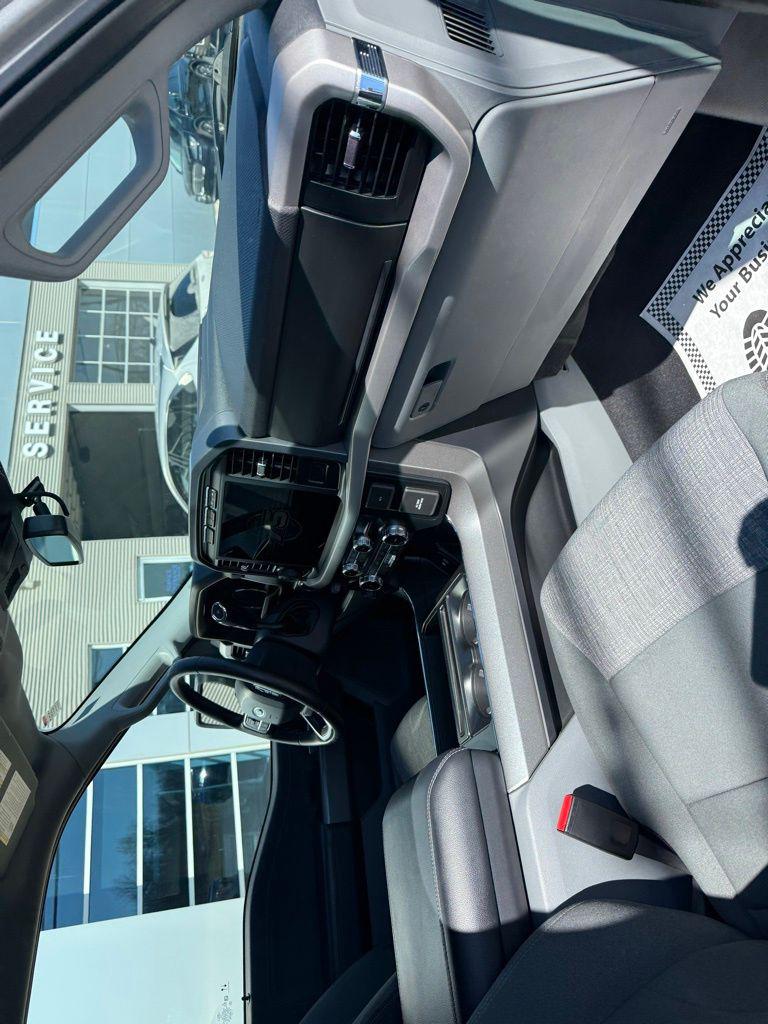 FORD F-150 XLT - 9