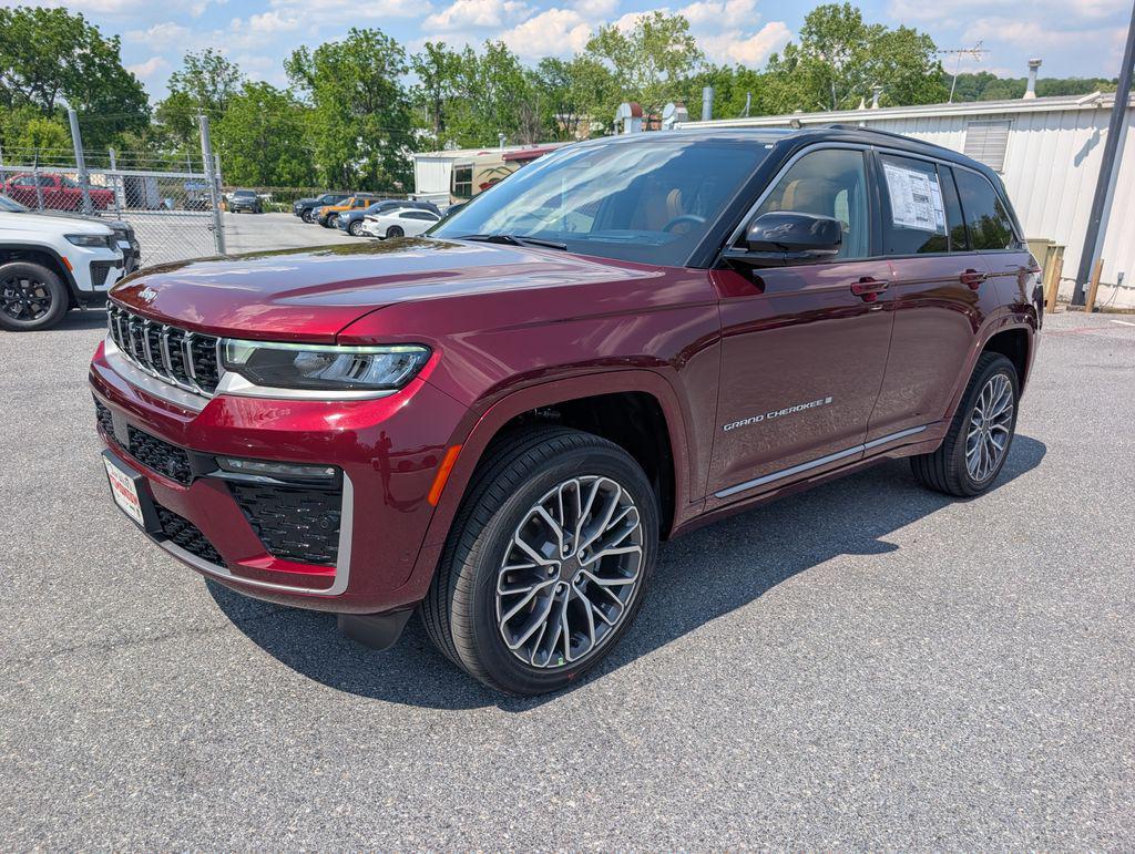 New 2026 Jeep Grand Cherokee Summit