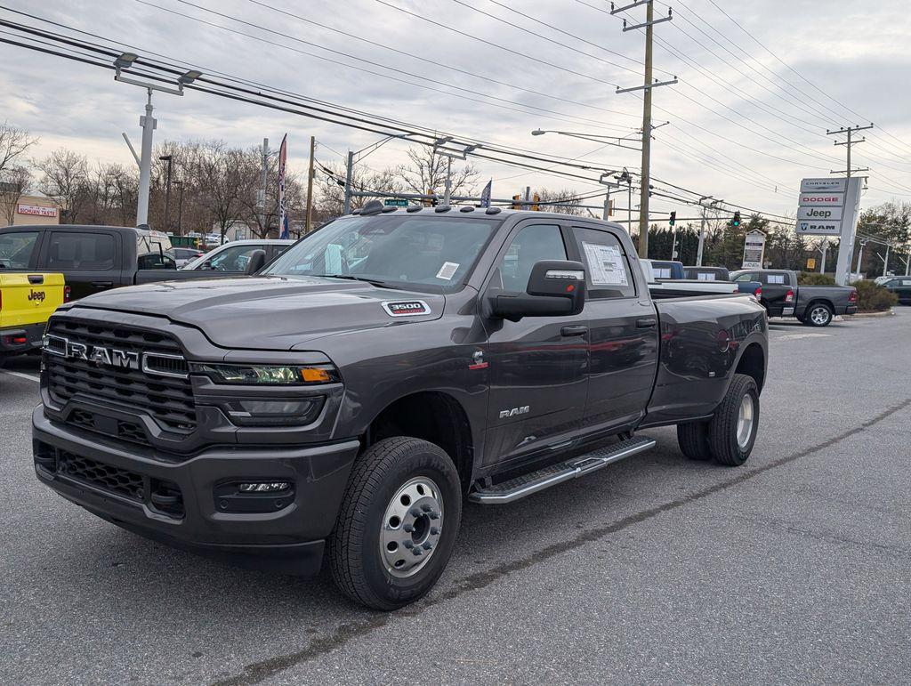 New 2026 RAM 3500 Big Horn Crew Cab 4x4 8' Box