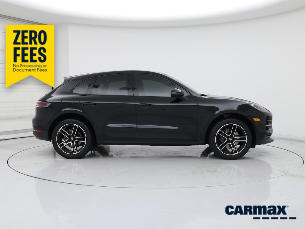 2021 Porsche MACAN photo 9