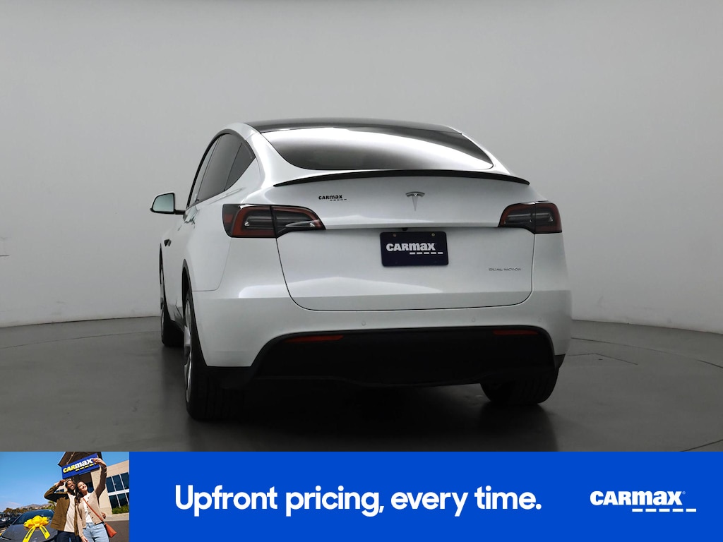 TESLA MODEL Y LONG RANGE - 7