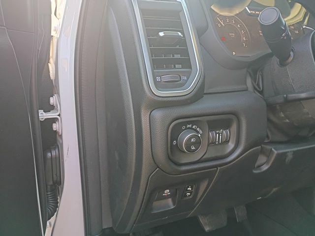 2026 RAM 1500 BIG HORN/LONE STAR — миниатюра 16