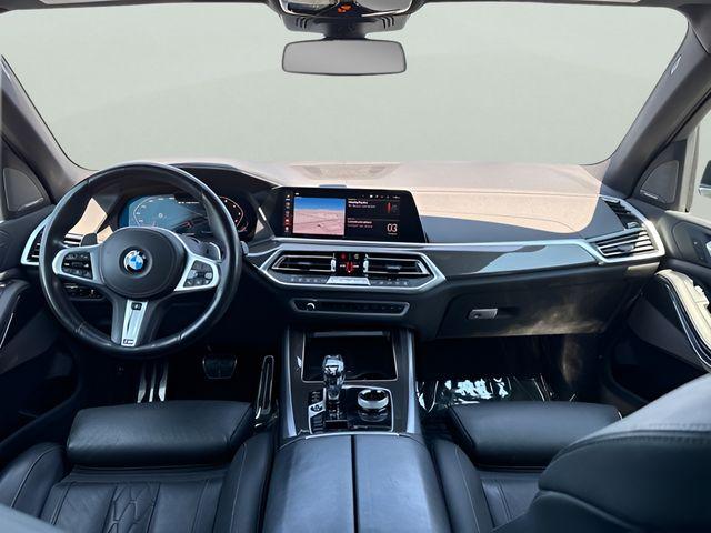 2021 BMW X5 M50I — фото 12