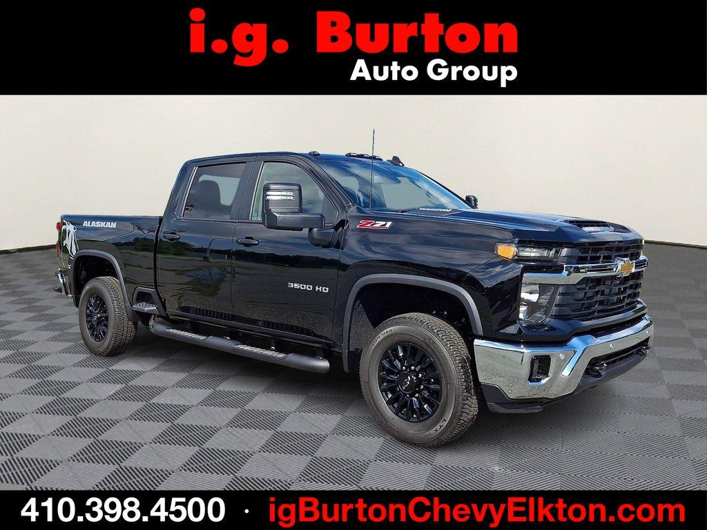 New 2026 Chevrolet Silverado 3500 LT