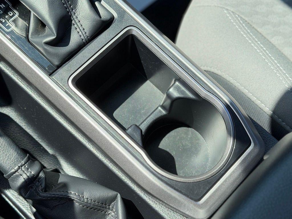 صورة مصغرة 19 لـ 2023 Toyota TACOMA SR5