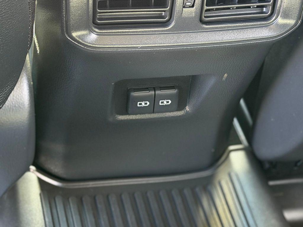 TOYOTA RAV4 - 9