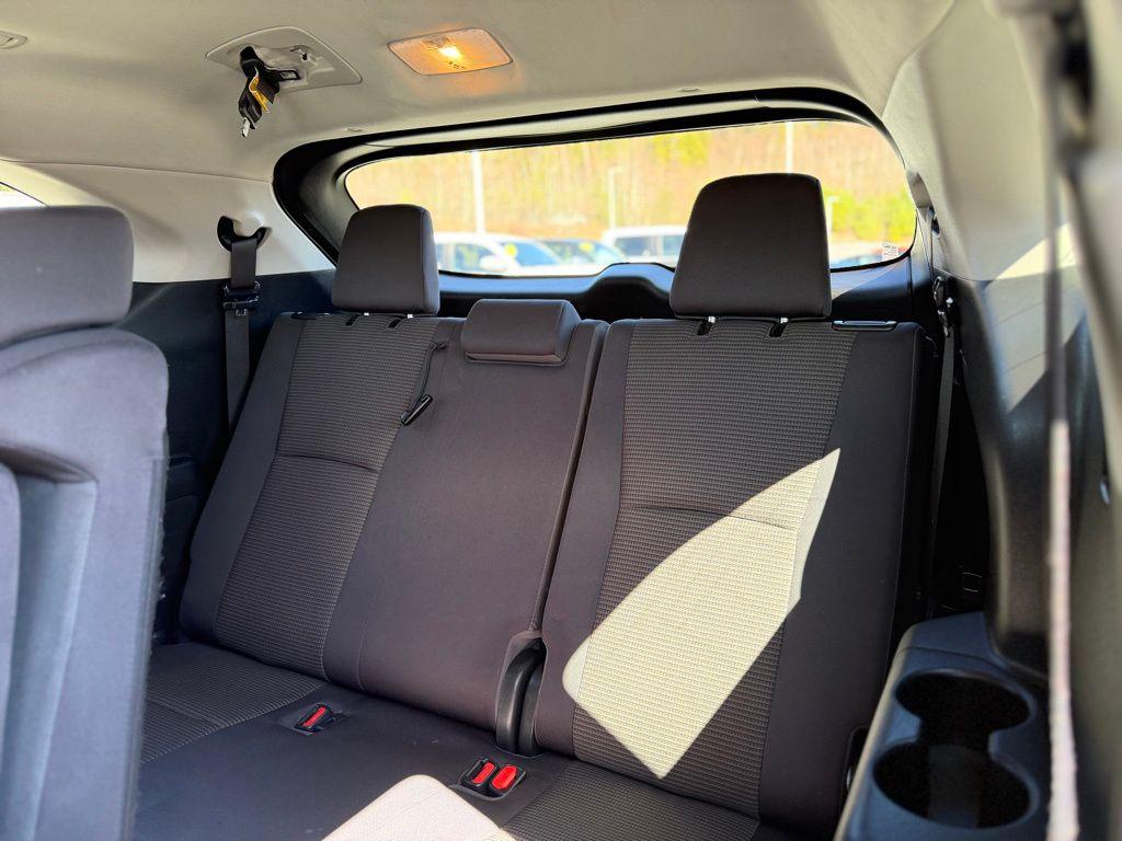 TOYOTA HIGHLANDER - 7