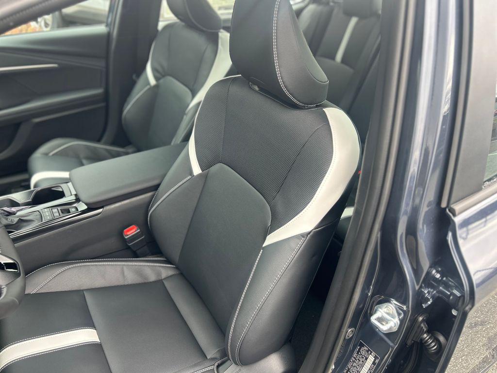TOYOTA CAMRY - 7