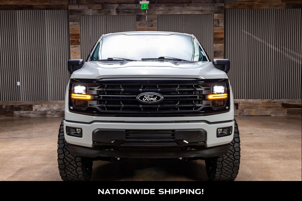 FORD F-150 XLT - 4