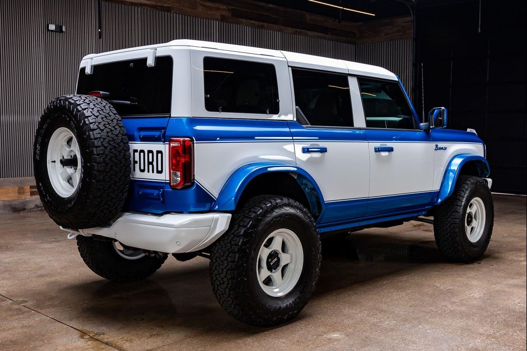 FORD BRONCO - 10