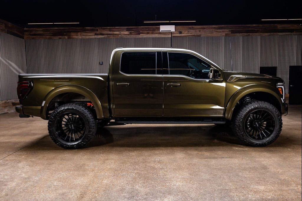 2026 FORD F-150 RAPTOR — фото 9