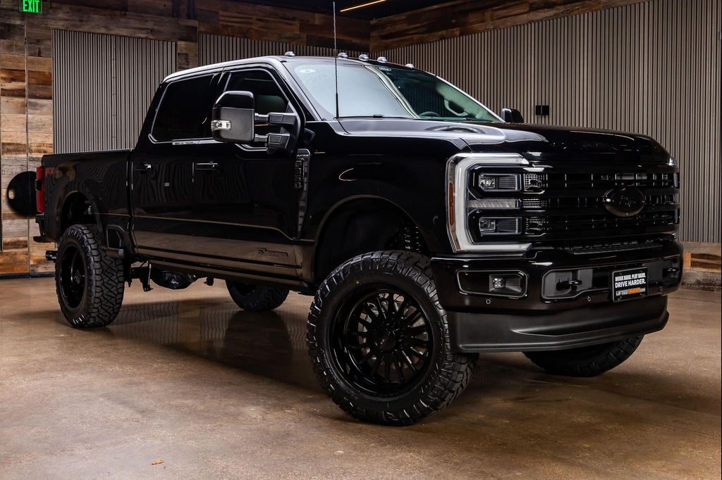 صورة 1 لـ 2026 FORD F-350 PLATINUM