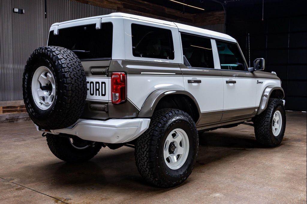 FORD BRONCO - 10