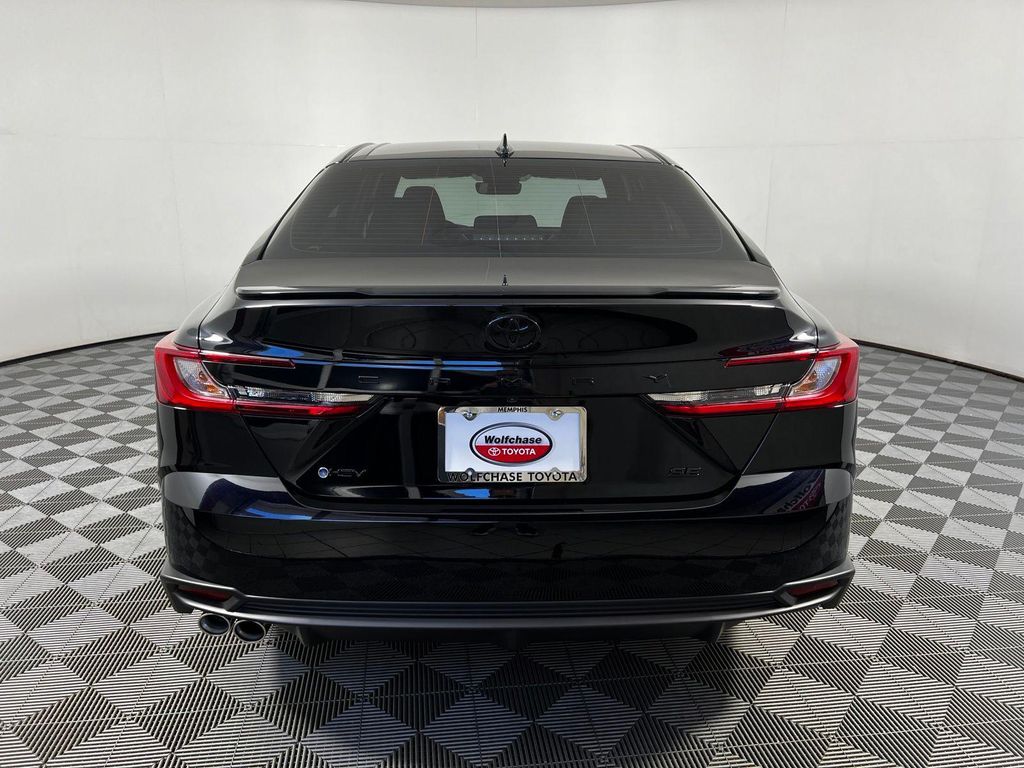 2026 TOYOTA CAMRY SE photo 6