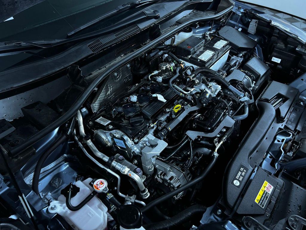 TOYOTA COROLLA CROSS - 9