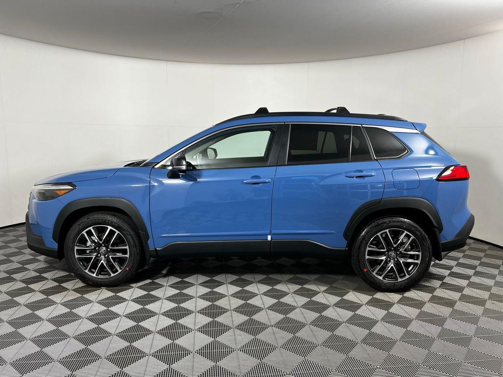 TOYOTA COROLLA CROSS - 8