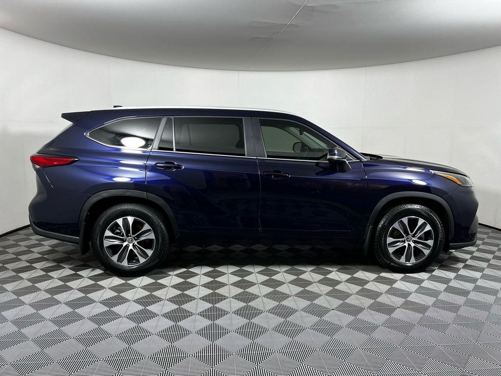 TOYOTA HIGHLANDER - 4
