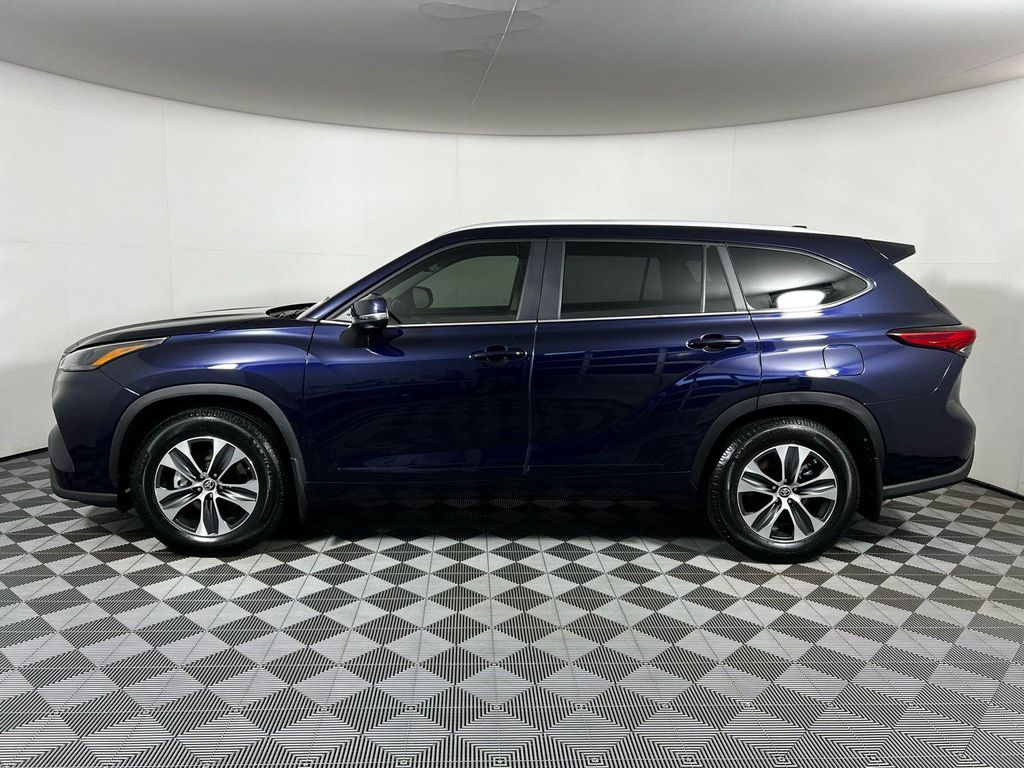 TOYOTA HIGHLANDER - 9