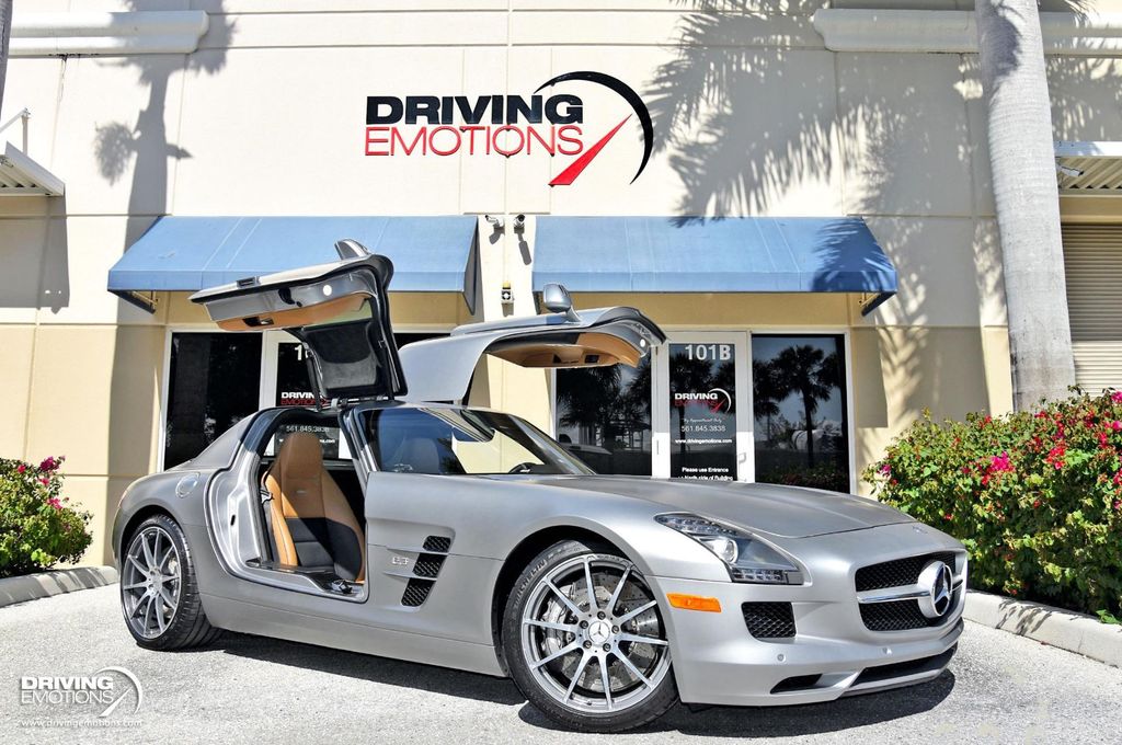 2011 Mercedes-Benz SLS AMG