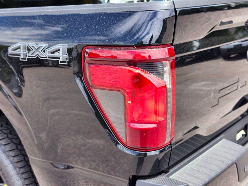 صورة 9 لـ 2026 FORD F-150 XLT