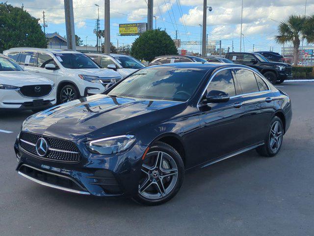 MERCEDES-BENZ E-CLASS - 1