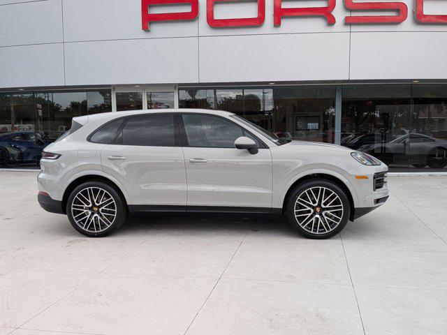 PORSCHE CAYENNE - 8