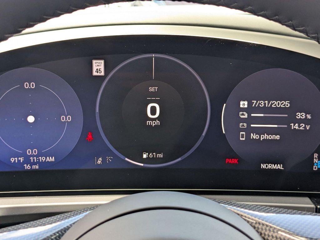 2025 Porsche MACAN MACAN ELECTRIC TURBO — миниатюра 17