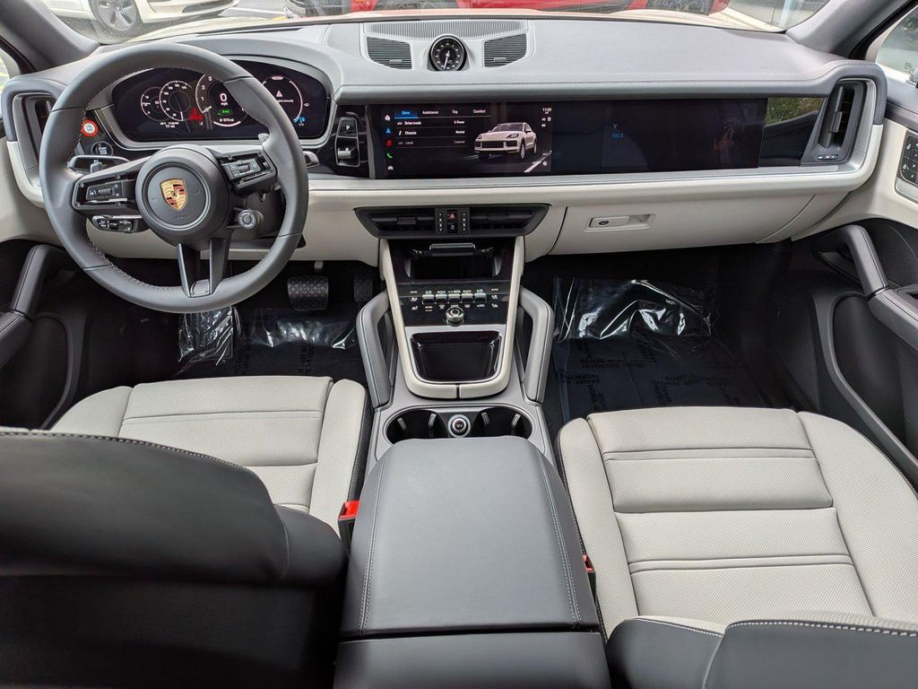 2026 Porsche CAYENNE CAYENNE E-HYBRID 缩略图 24