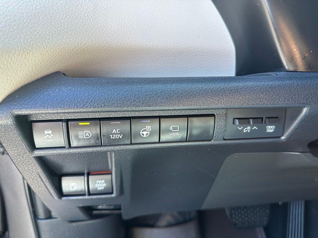 2023 Toyota SIENNA PLATINUM 7 PASSENGER 照片 14