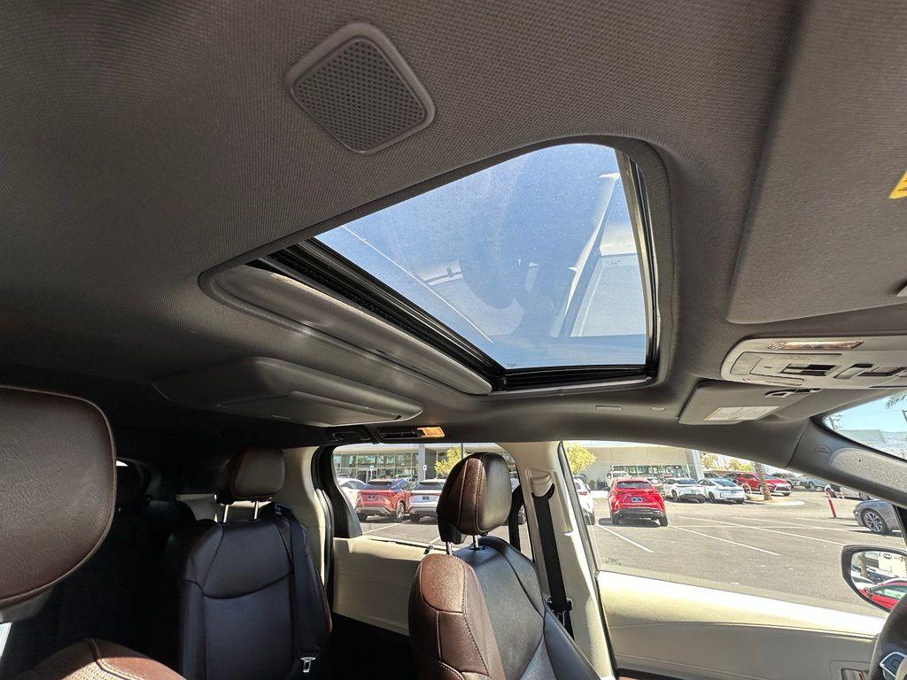 2023 Toyota SIENNA PLATINUM 7 PASSENGER 照片 34