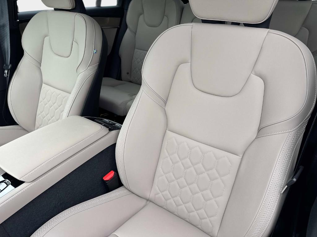 2026 Volvo XC90 B6 PLUS 7-SEATER 缩略图 17