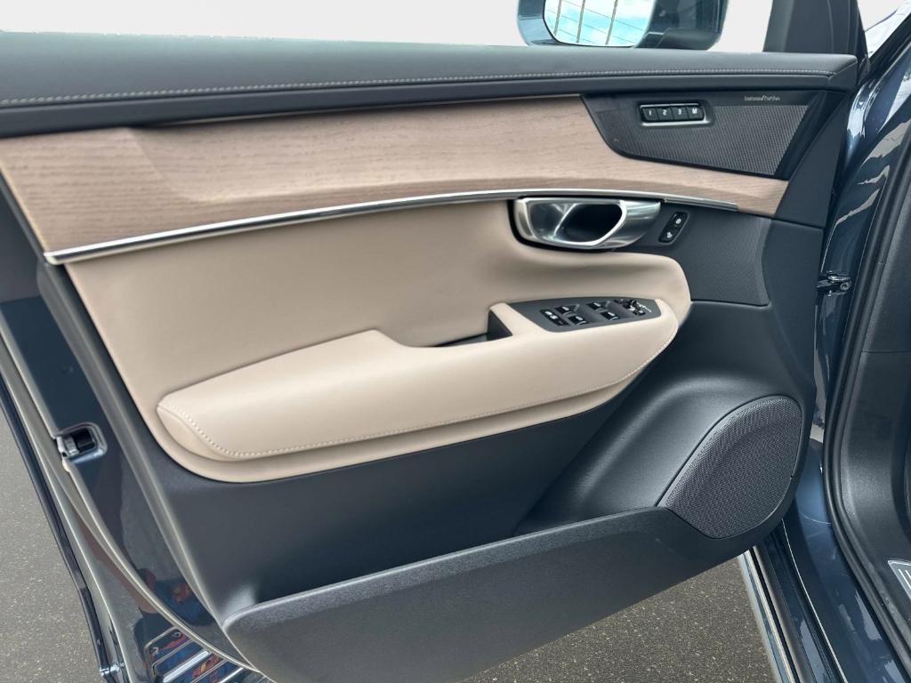 2026 Volvo XC90 B6 PLUS 7-SEATER 缩略图 13