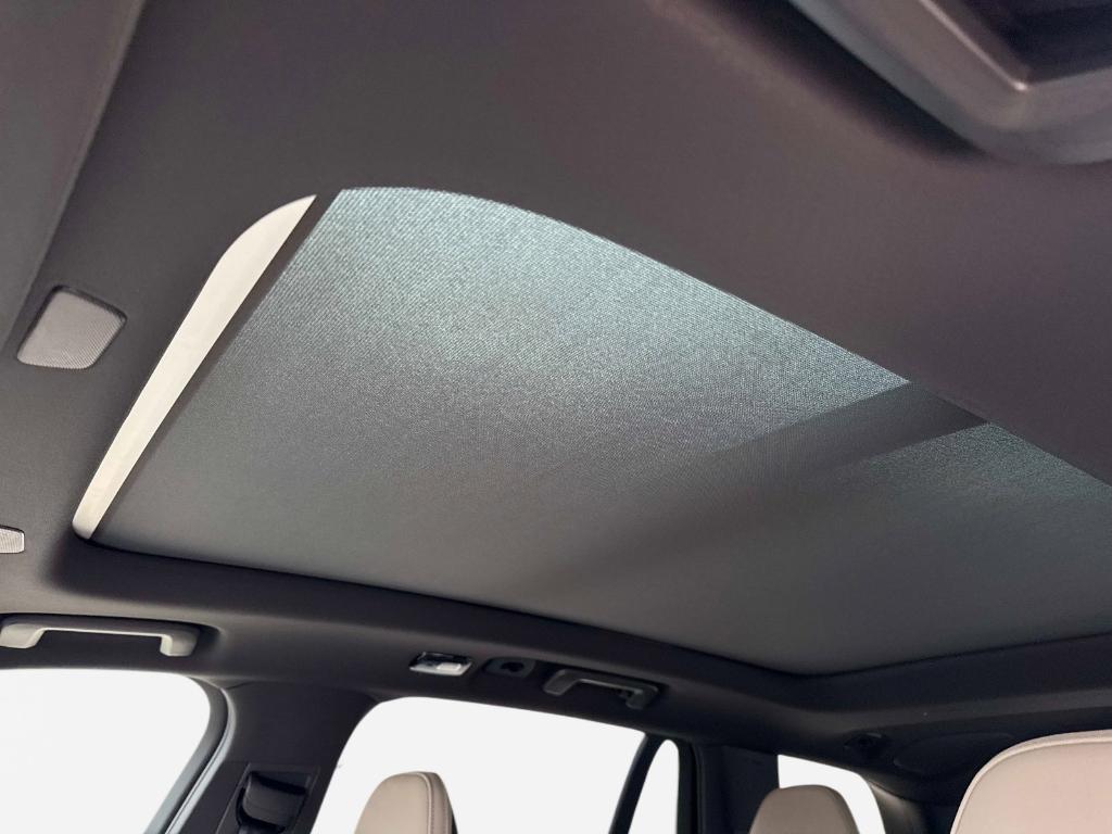 2026 Volvo XC90 B6 PLUS 7-SEATER 缩略图 18