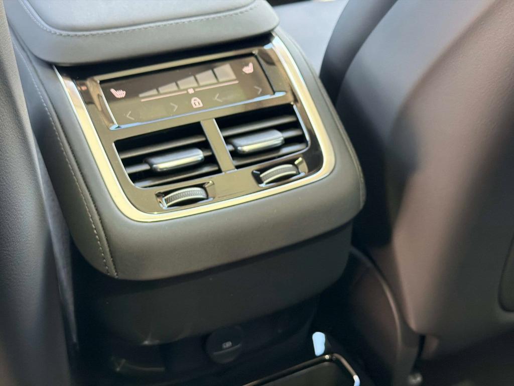 2026 Volvo XC90 B6 PLUS 6-SEATER 缩略图 13