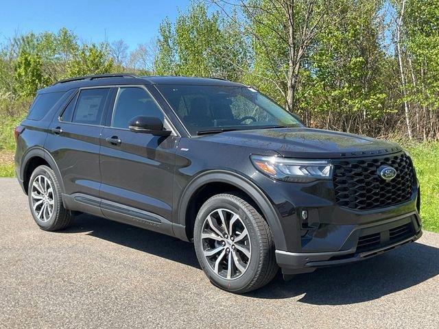 New 2026 Ford Explorer ST-Line