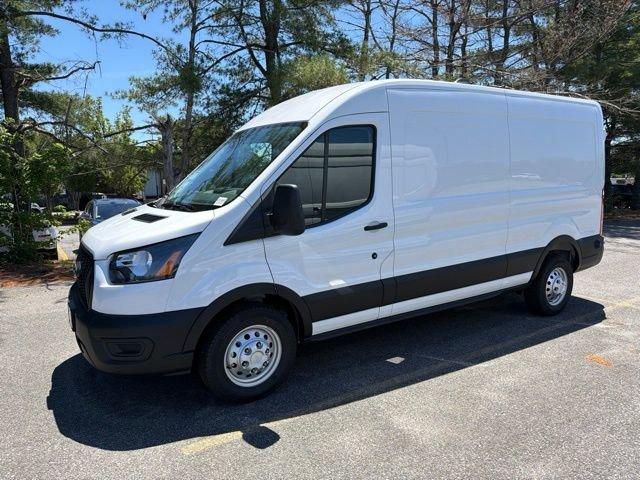 New 2026 Ford Transit-250 148 WB Medium Roof Cargo