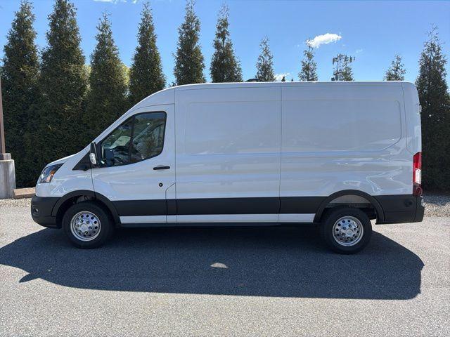 New 2026 Ford Transit-250 148 WB Medium Roof Cargo