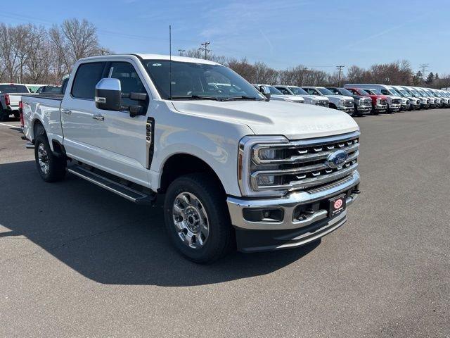 New 2026 Ford F-350 Lariat Super Duty