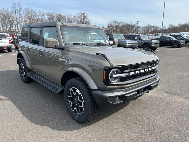 New 2026 Ford Bronco Outer Banks
